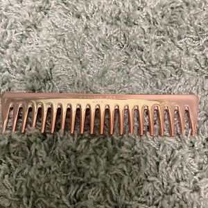Rose gold plastic hair comb for thin hair